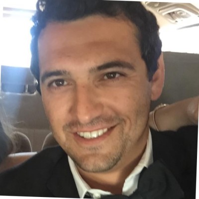 Daniel Baron Headshot